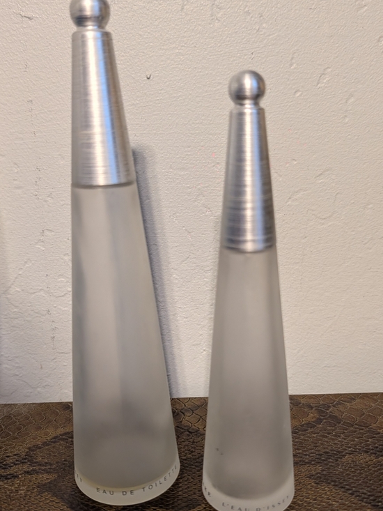 Other - Set of two empty cone-shaped perfume bottles by Issey Miyake